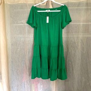 Max Studio London-Tiered Babydoll Dress with flutter cap sleeves. Size M.